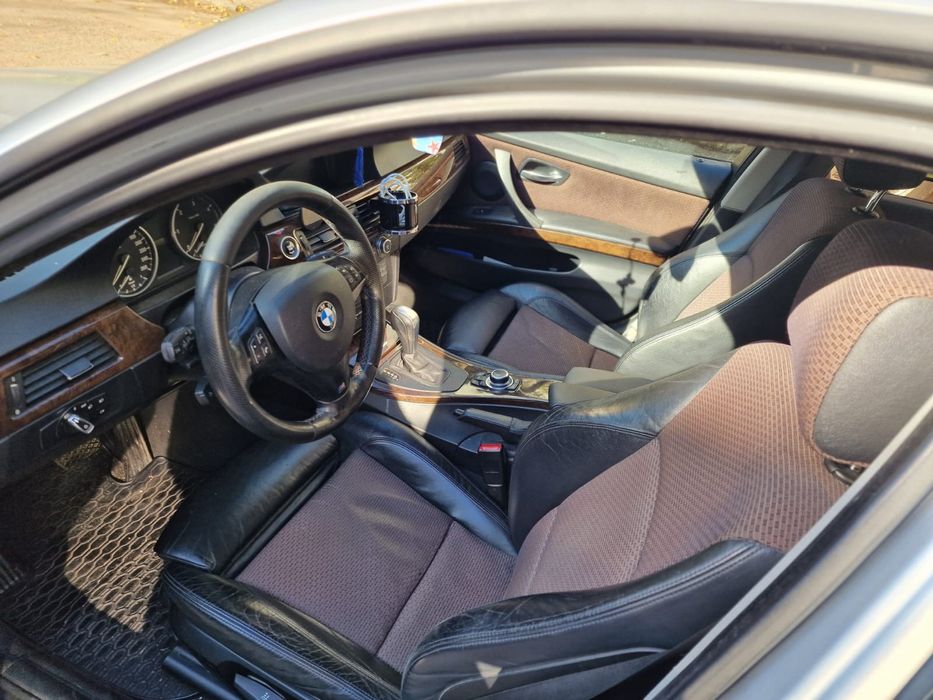 Vând BMW E91 2008 2.0 n47 177 cp