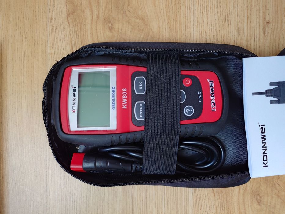 Diagnoza și tester auto Konwei K808