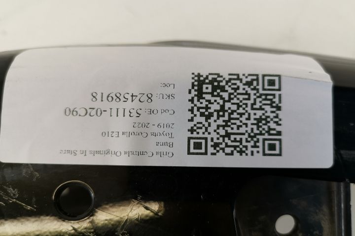 Оригинална централна решетка в добро състояние Тойота Корола / Toyota