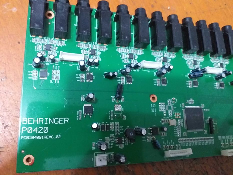 Placi audio recuperate mixere  procesoare sunet