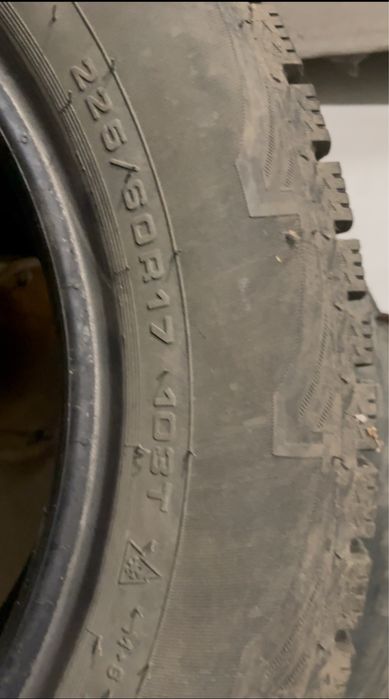 Зимняя шипованная резина R17 225/60