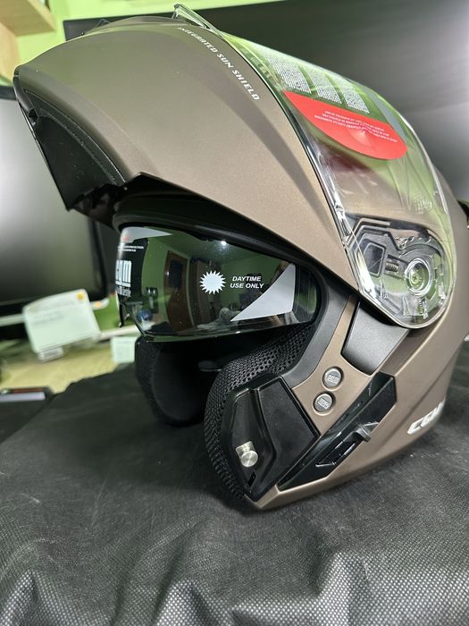 Vand doua casti flip ul moto CGM marime L