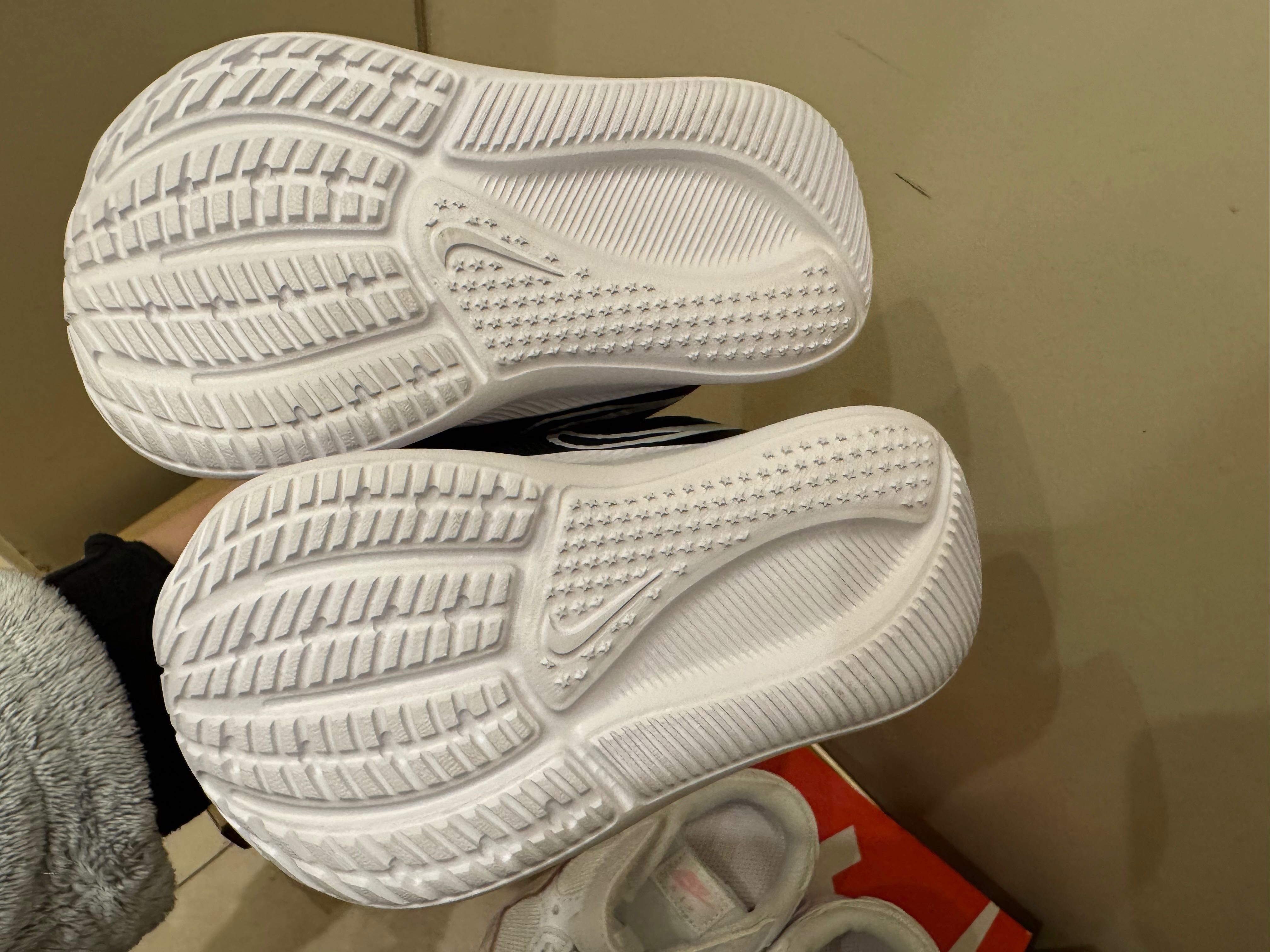 Детски обувки Nike и Geox