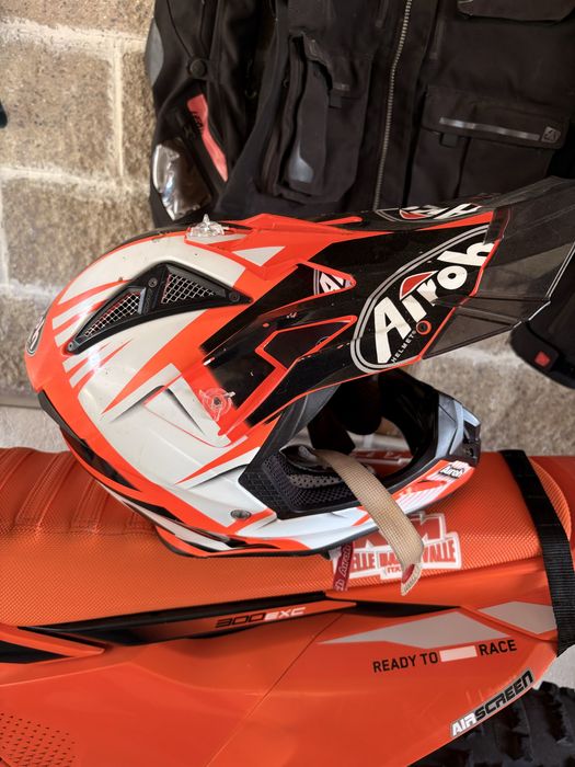 Каска Airoh Aviator 2.2