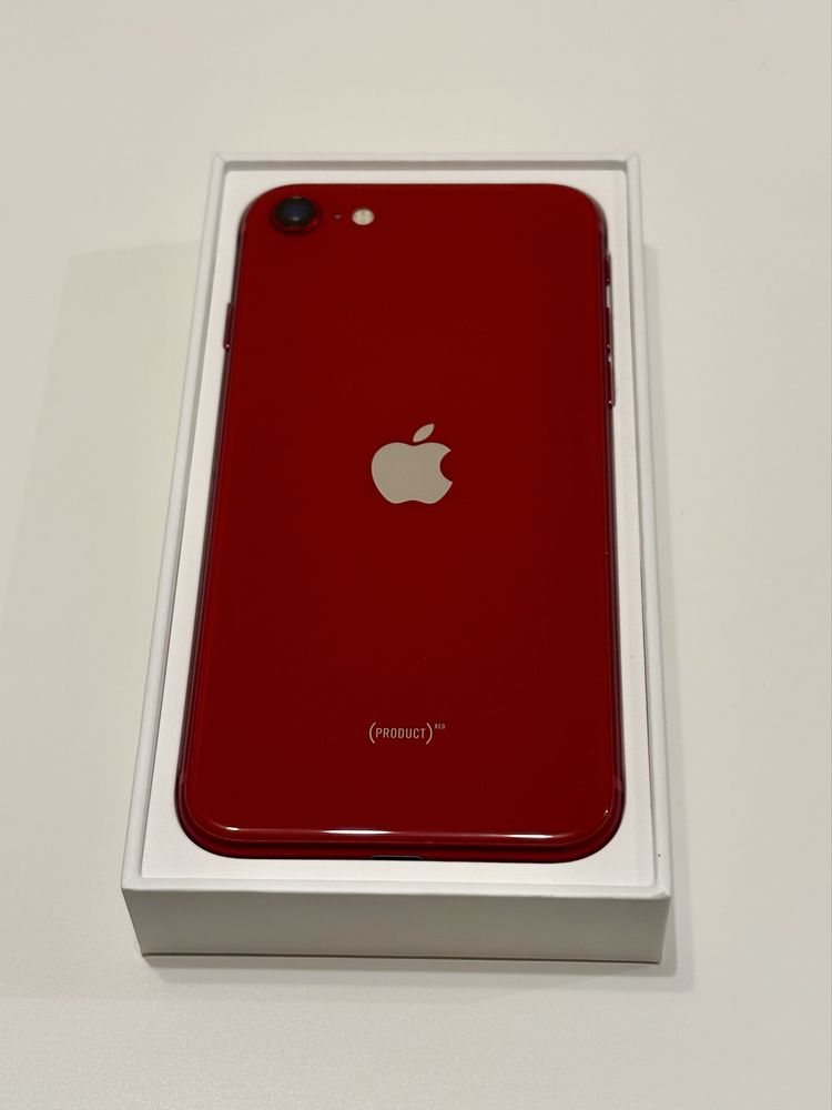 iphone SE 3rd Gen 2022 Product RED