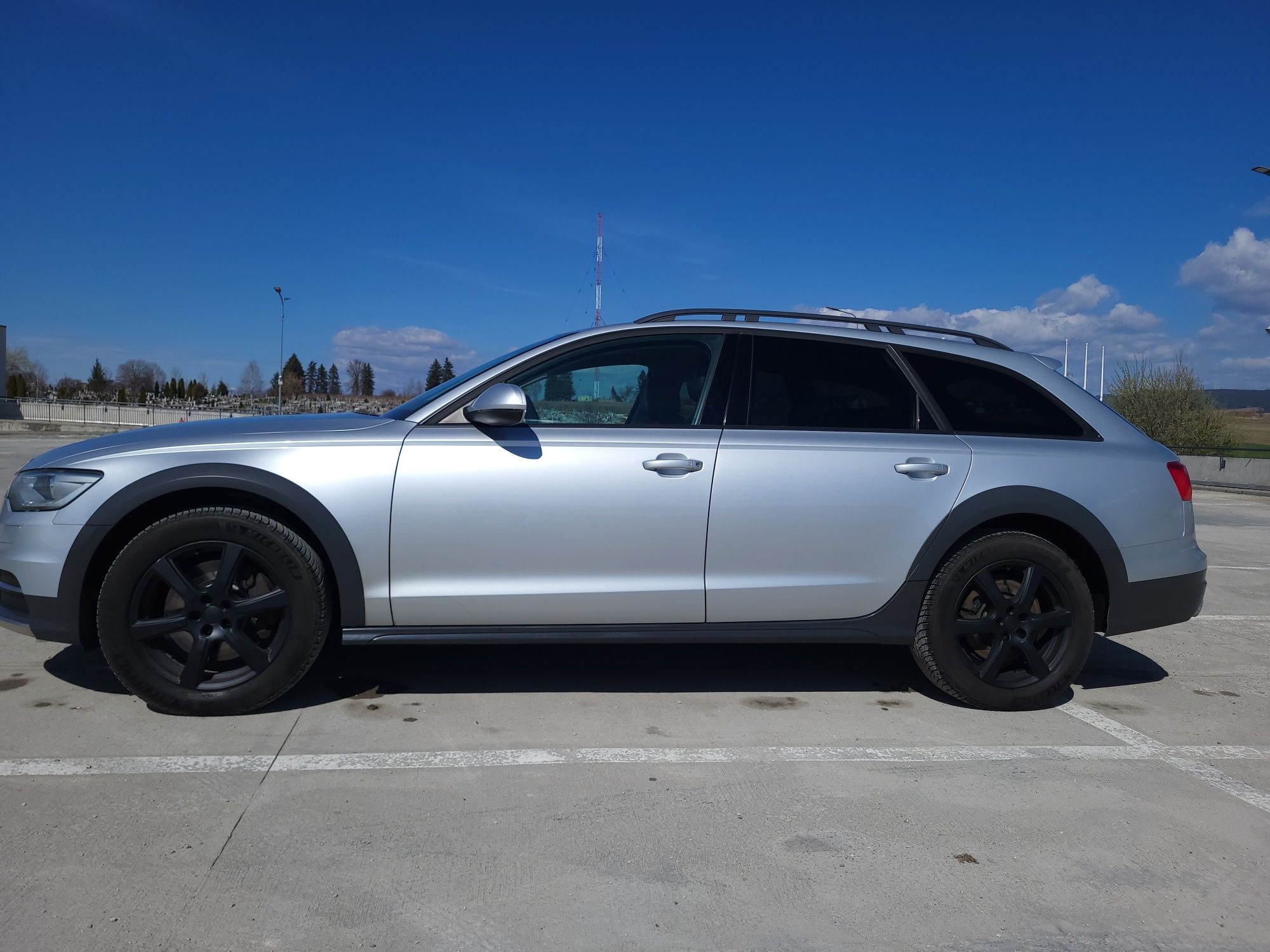 Audi a6 c7 allroad(accept variante cu Nissan pathfinder ,Navara ,