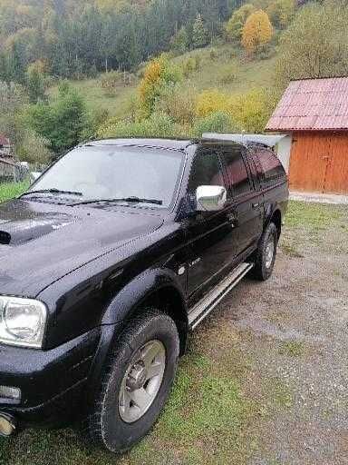 Mitsubishi l200 an fabricație 2005