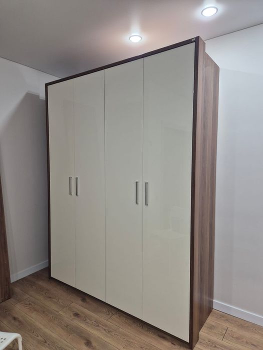 Продам шкаф Шатура 5 дв.