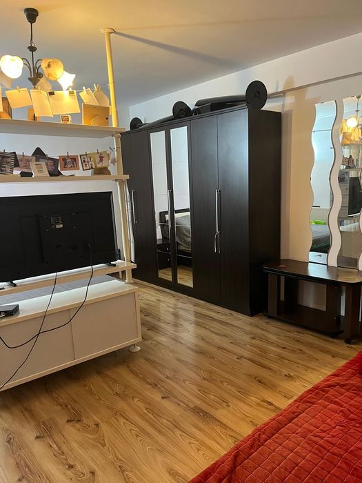 Garsoniera Prelungirea Ghencea, 51 mp, mobilata/utilata, loc parcare