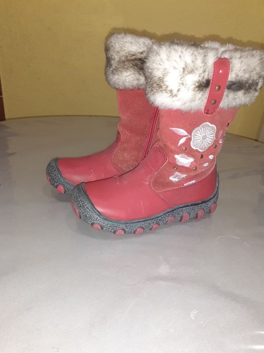 Продам детские сапоги