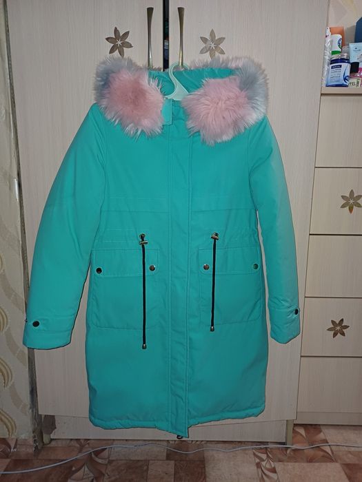Пуховик на девочку 11 лет