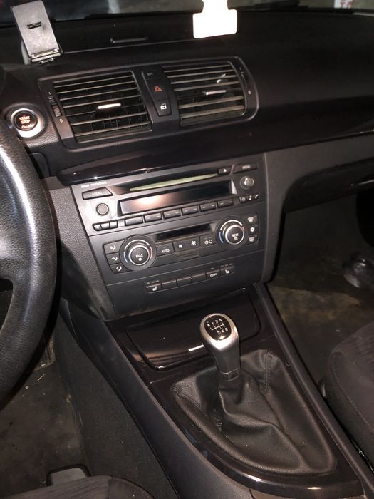 Bmw 116i  livrare gratuita