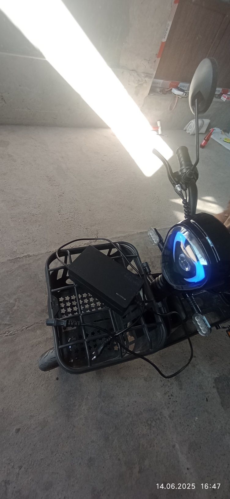 Skuter bodomotors