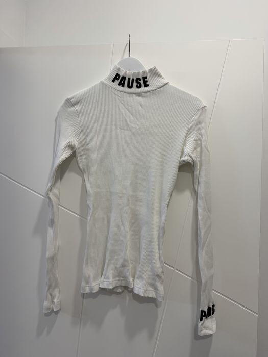 Дамски блузи pause