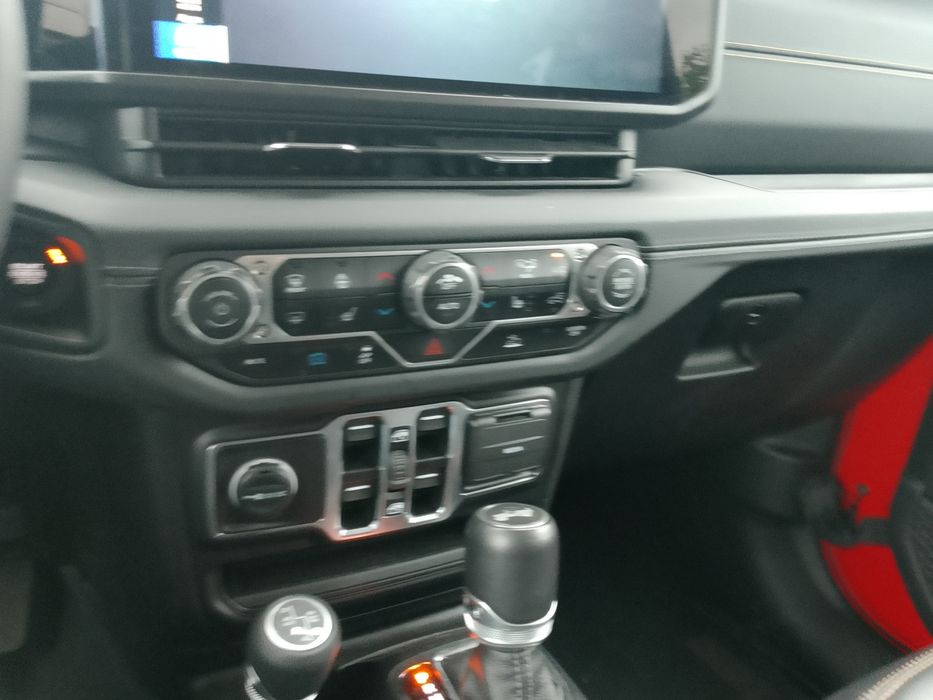 Jeep Wrangler 2024