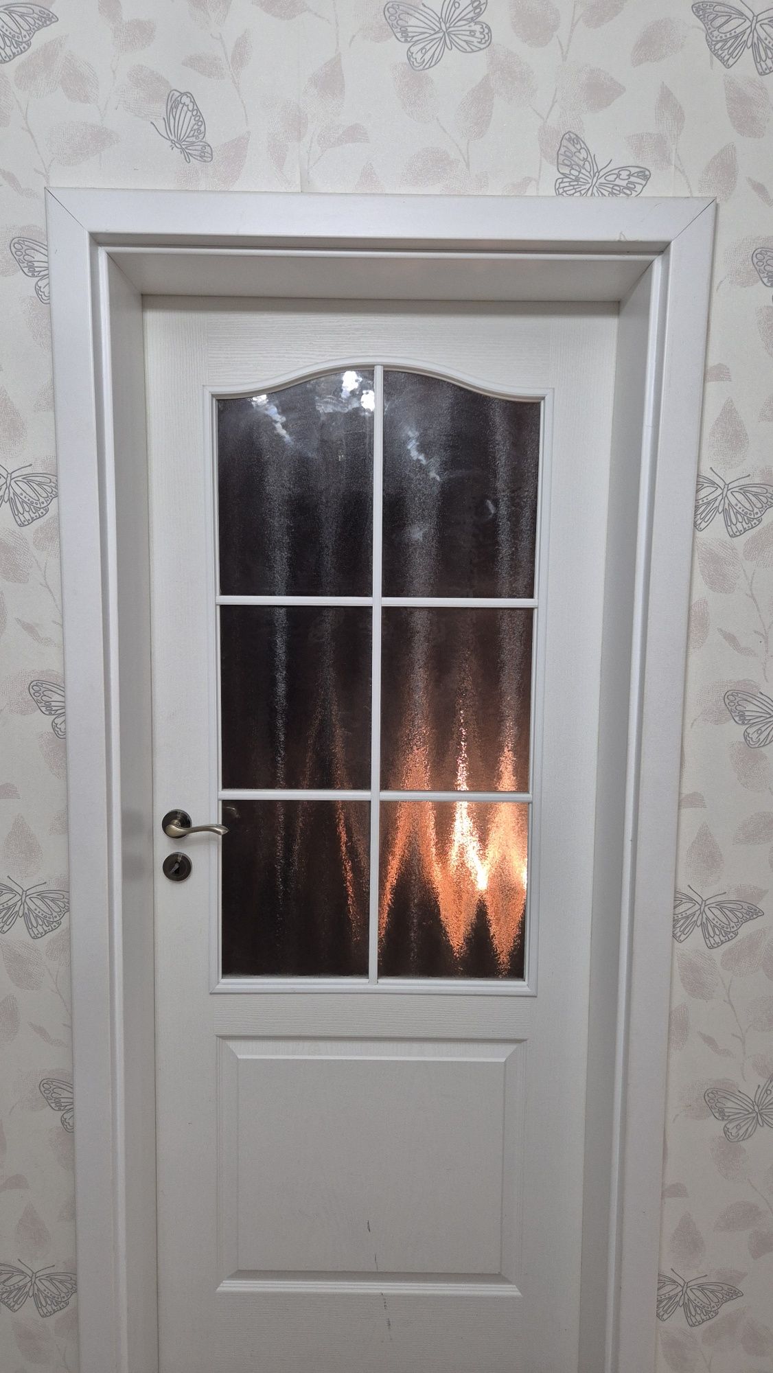 Montez mobilier,parchet,usi interior/exterior,foisoare,voliere.