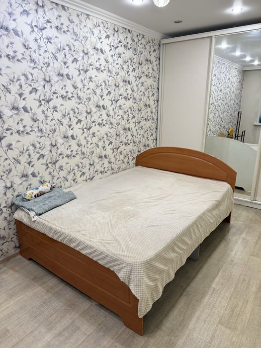 Продаю кровать в хорошем состоянии