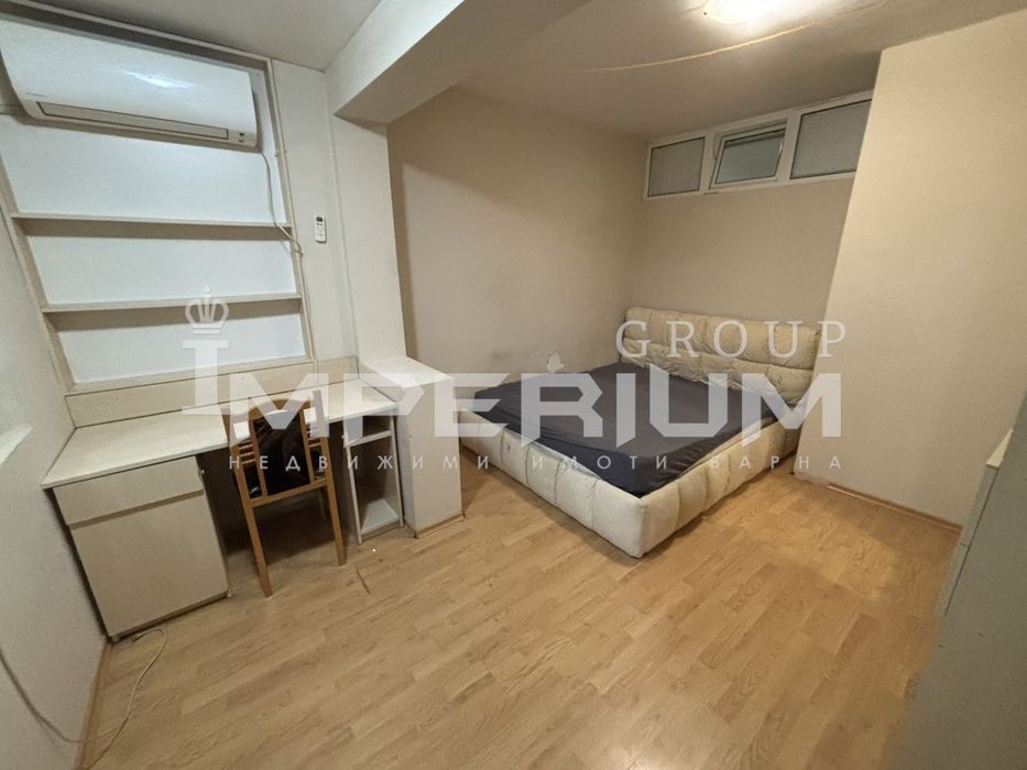 Продава се Двустаен апартамент в Варна, Левски - 40 кв.м за 2200 €/кв.м - Снимка #1