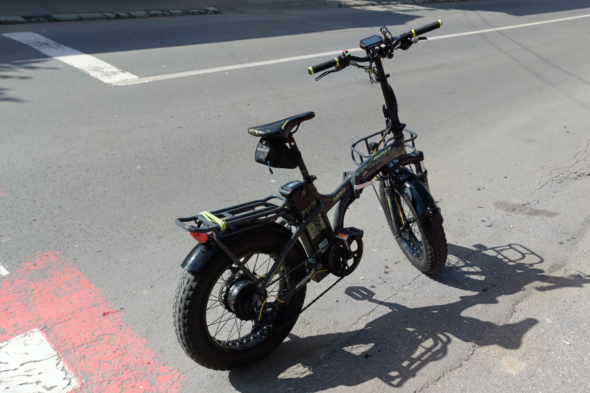 Bicicletă asistata cu motor electric