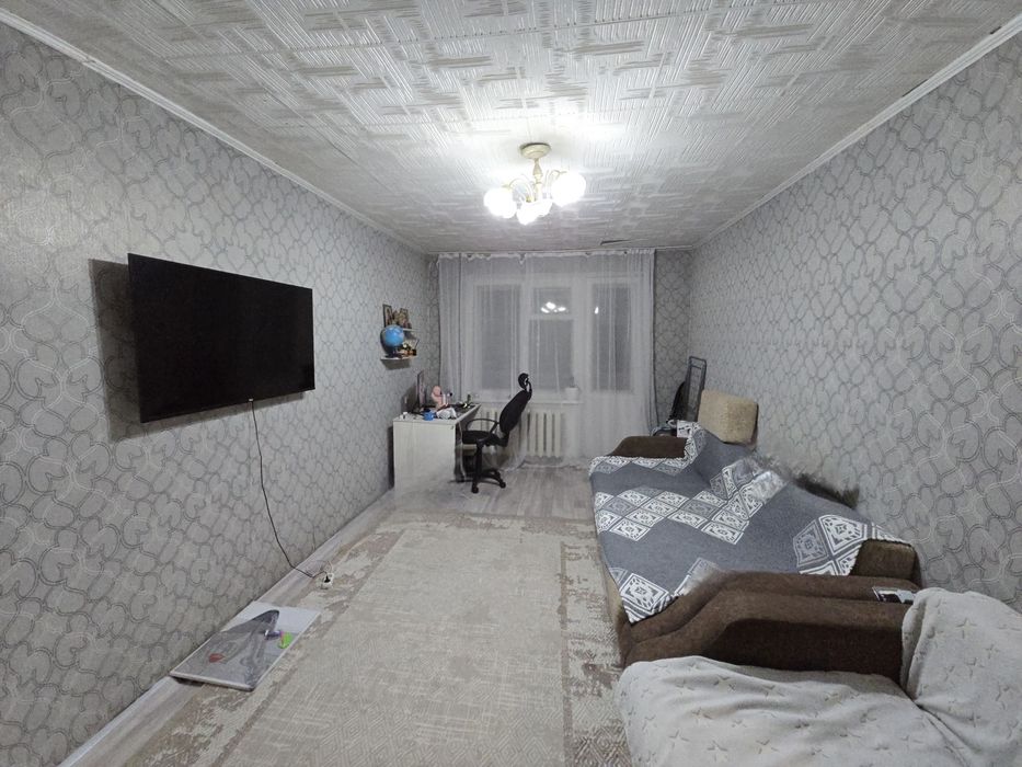 Продам однокомнатную квартиру в центре