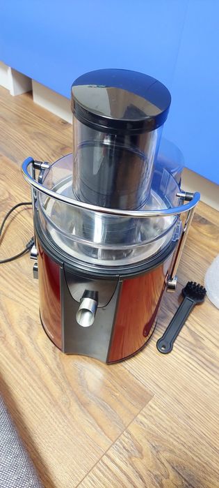 Storcator de fructe și legume Heinner