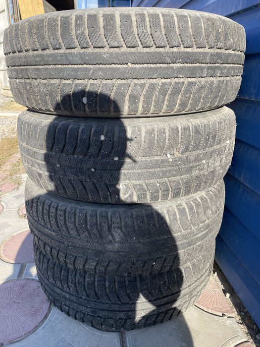 Резина Зимняя Колпаки багажник