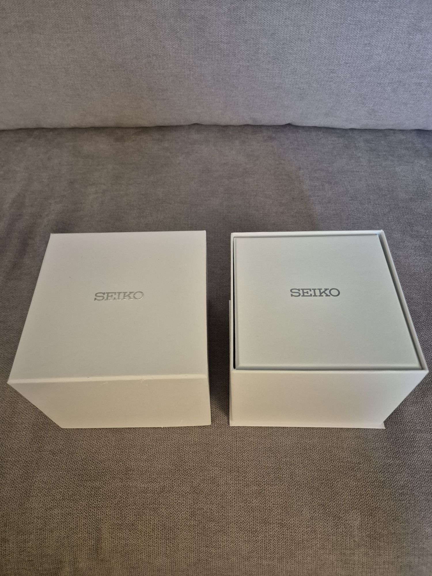 Продавам часовник Seiko Chronograph