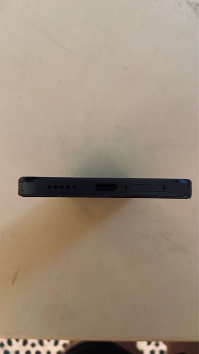 Продаю Poco x6 256GB не скрывался