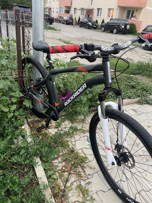 Bicicleta de vânzare