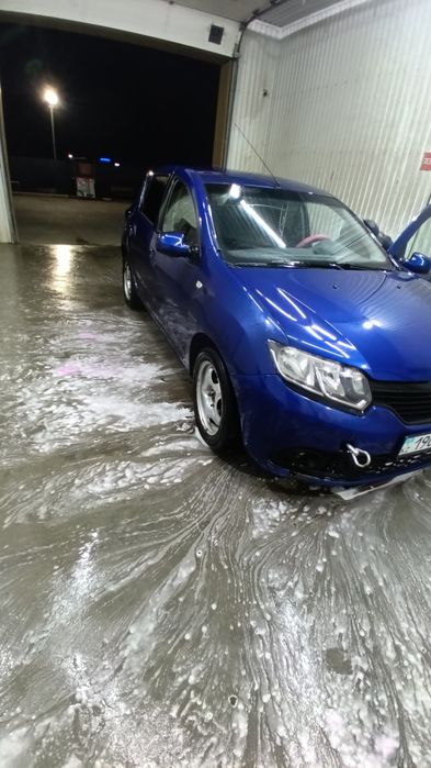 П р о д а м  а в т о м а б и л ь