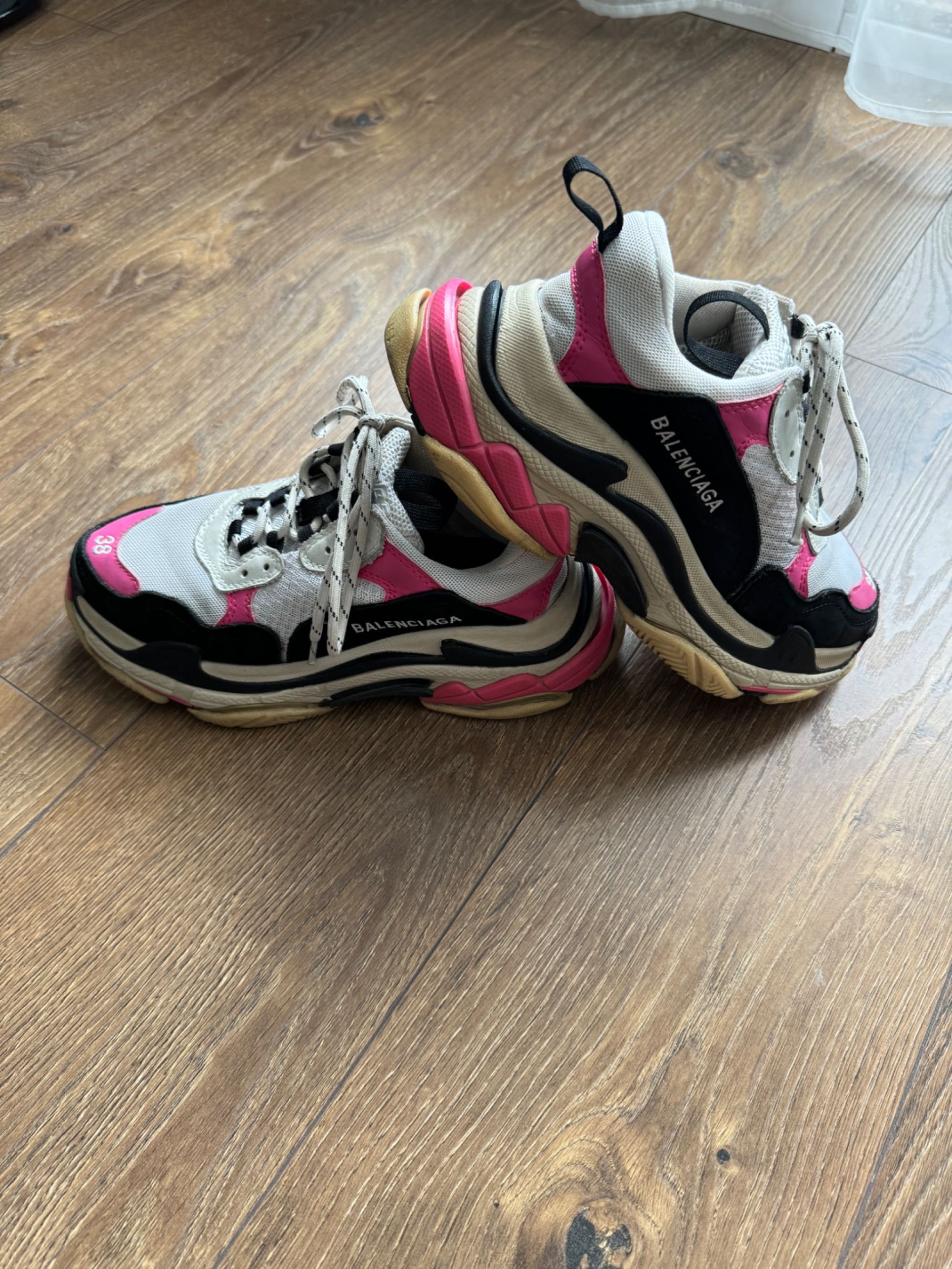 Balenciaga triple s розово и бяло - 38 номер