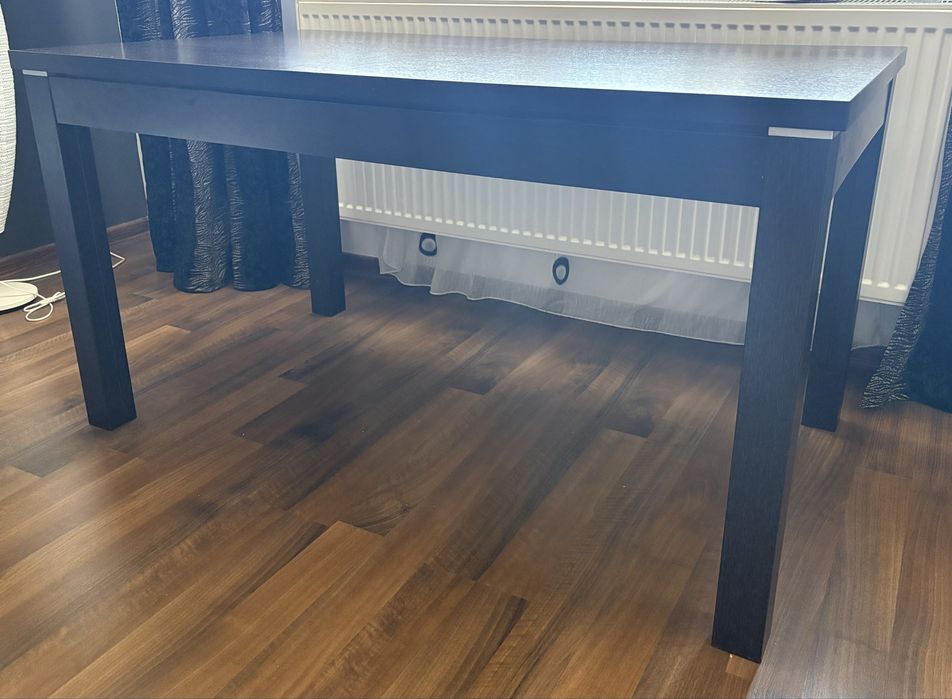 Vand set masa + 4 scaune