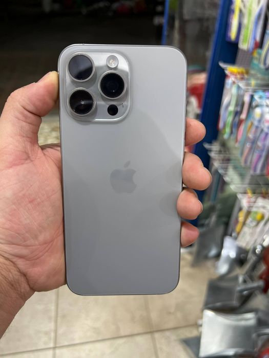 Iphone 15 Pro Max 256 gb 86% Titan svet