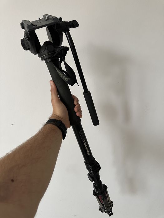 Monopied Manfrotto MVM250A + cap video fluid