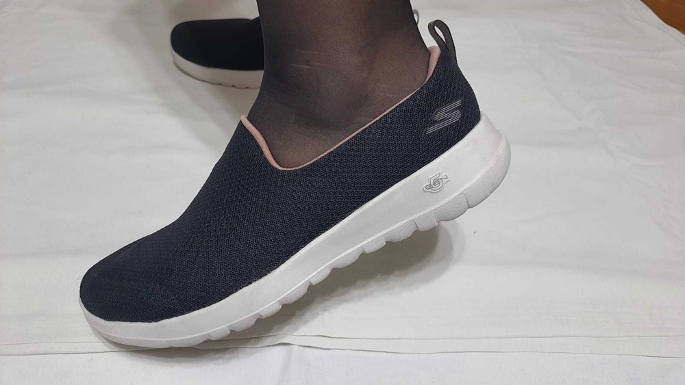 Balerini Skechers Gowalk Joy Danil marimea 39 - 39,5, zero km