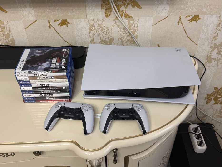 Продам PS5 в рассрочку 0-0-24