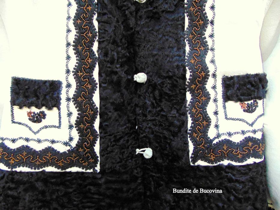 cojoc traditional / bundite de bucovina
