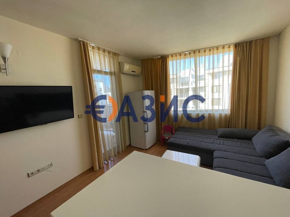 Продава се Тристаен апартамент в к.к. Слънчев бряг - 85 кв.м за 965 €/кв.м - Снимка #6