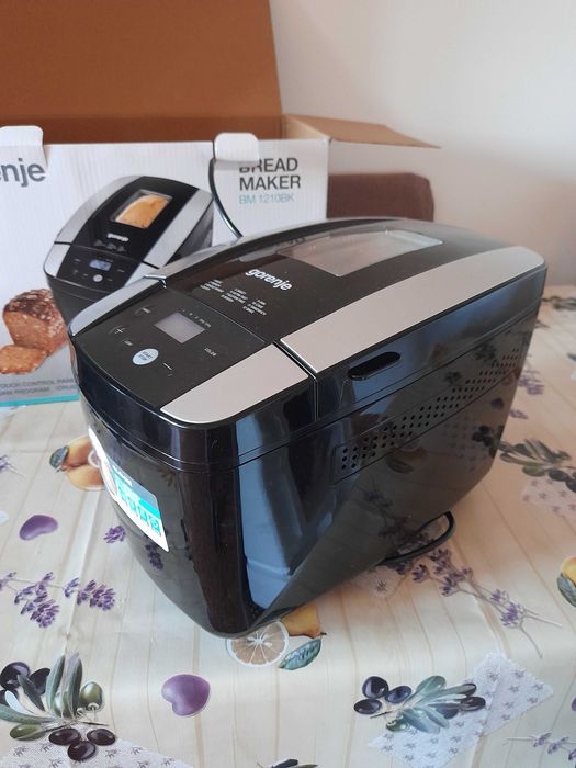 Aparat de facut paine Gorenje Bm1210BK