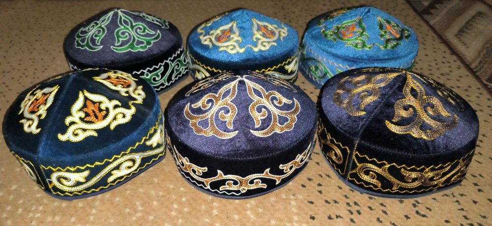 Тюбетейка, тюбитейка национальный казахский головной убор