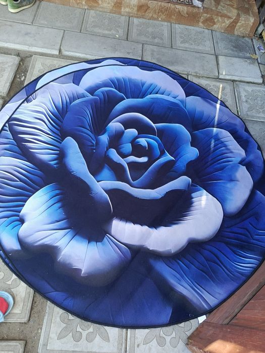 Продам два коврика