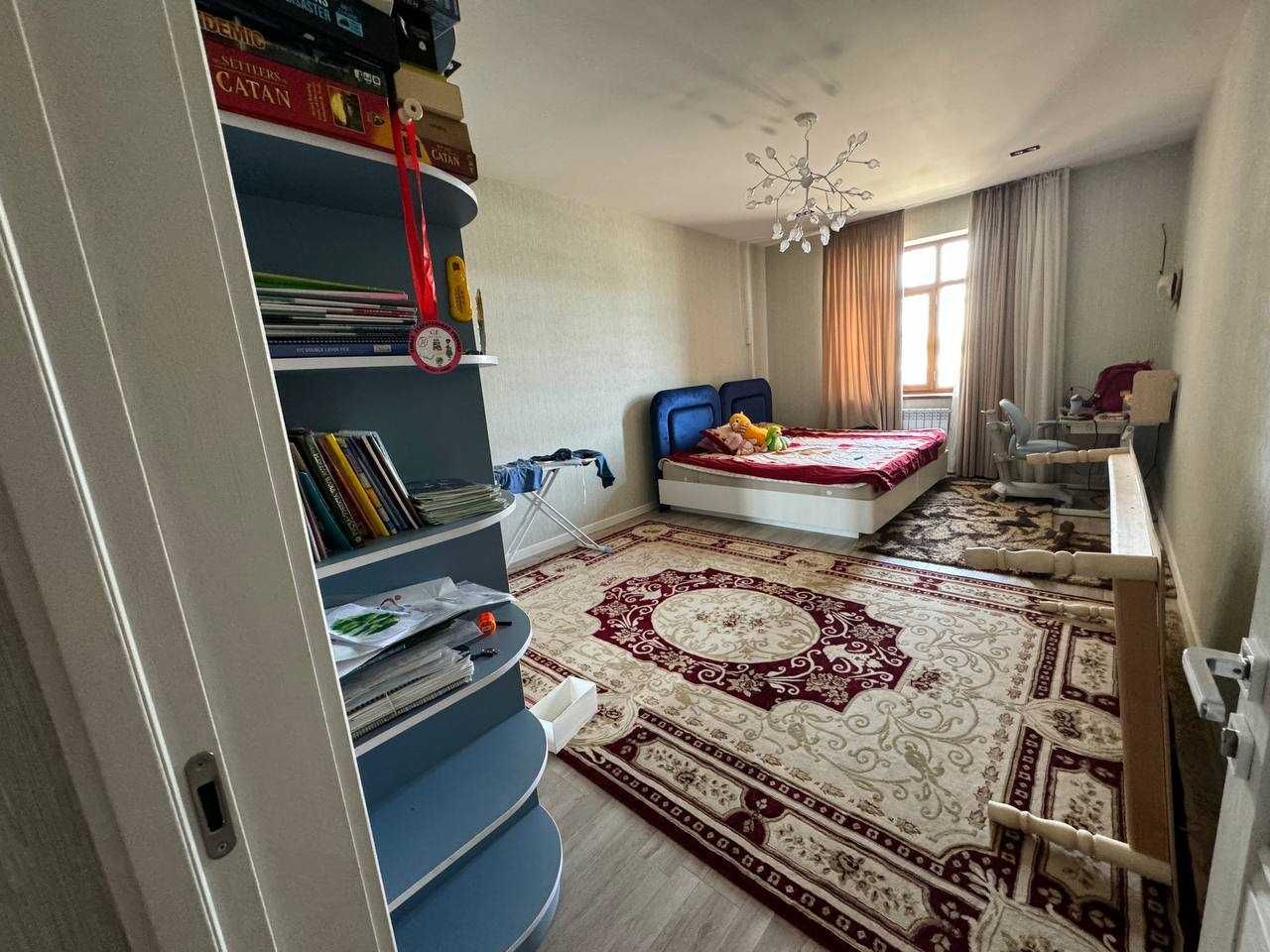 Сдаётся квартира на Яккасарайском
