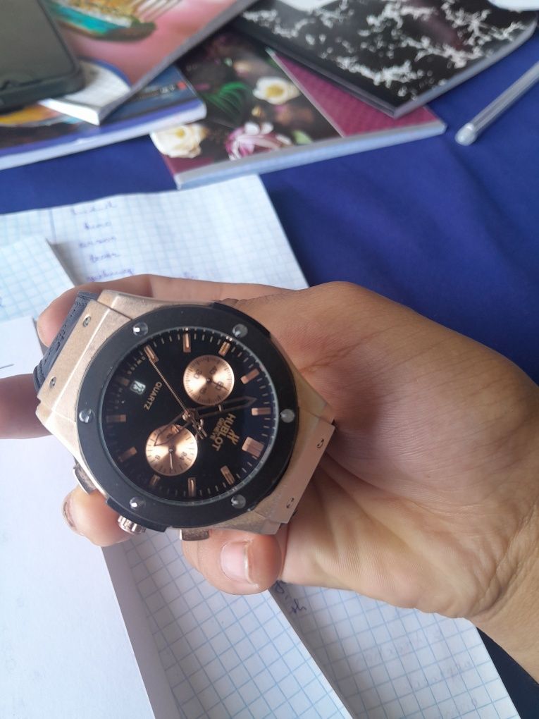 Hublot soati (buxoro)