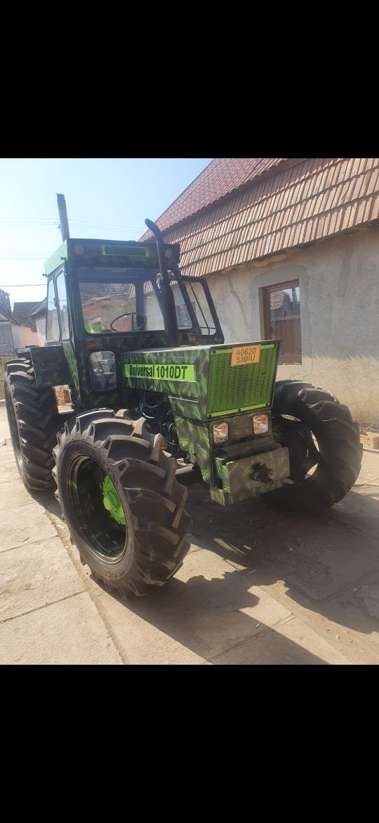 Vând tractor universal DT 10 10