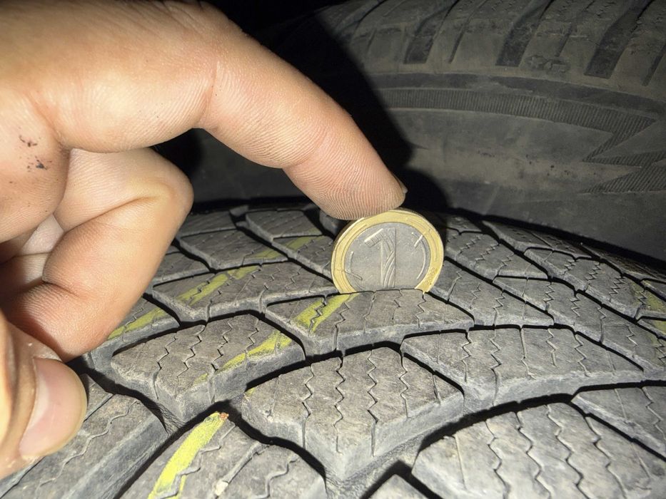 Зимни гуми Bridgestone Blizzak LM005 205/55/16  2020