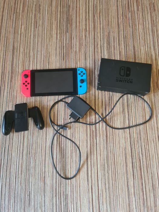 Продам нинтендо свич