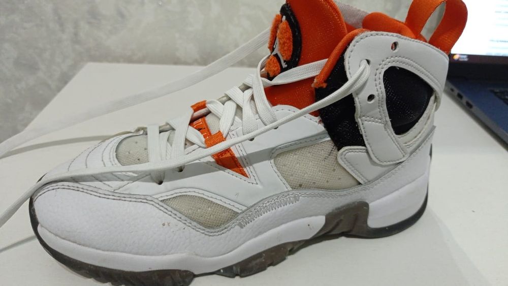 Кроссовки Nike air Jordan original basketball 36р