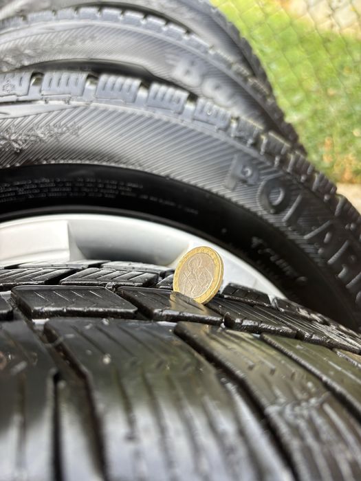 Джанти с тасове и зимни гуми за Шкода