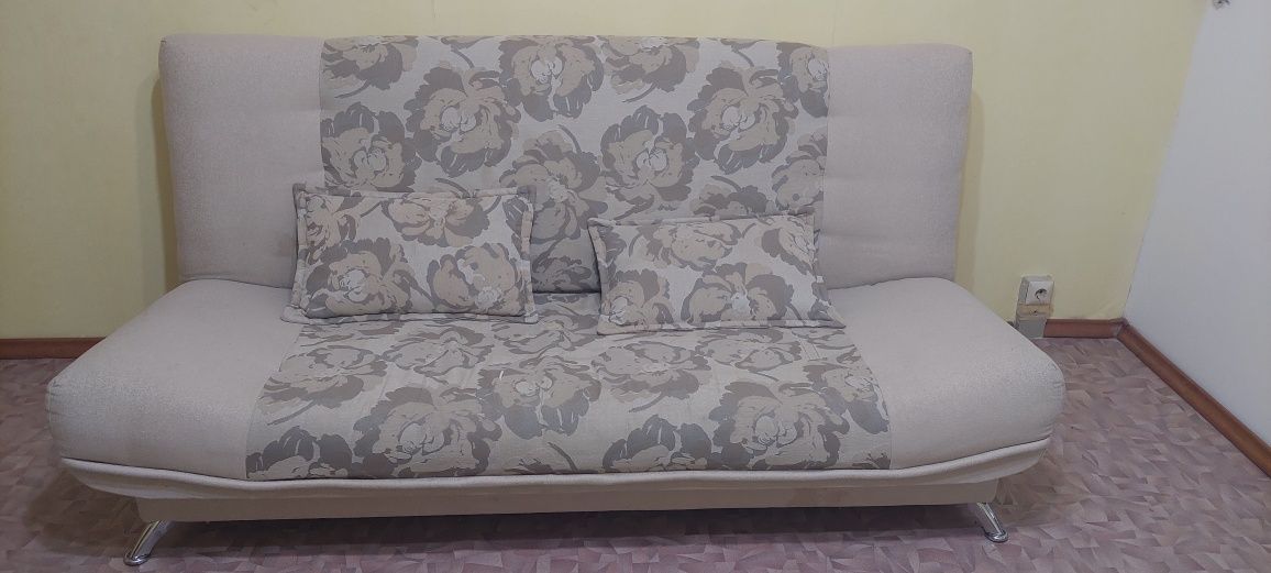 Продам мебель б/у.