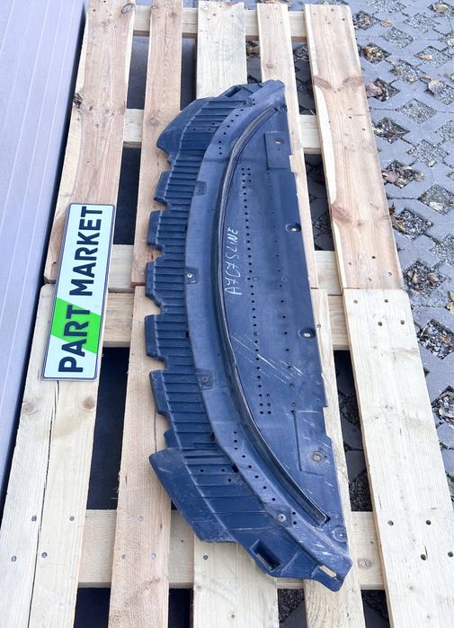 Кора под радиатори AUDI A7 C7 S Line 4G8807611A